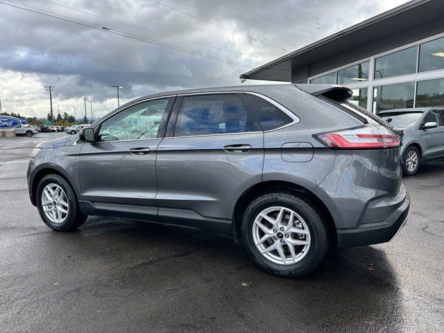 2023 Ford Edge 