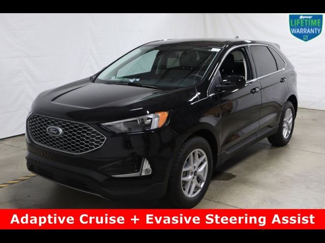 2023 Ford Edge 