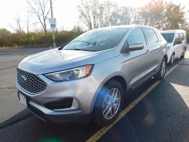 2023 Ford Edge 