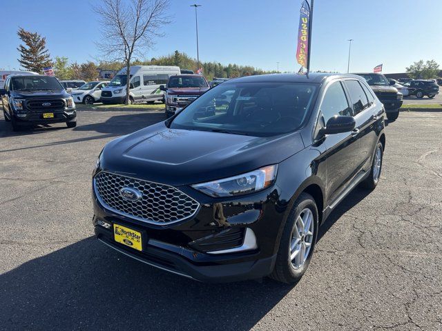 2023 Ford Edge 