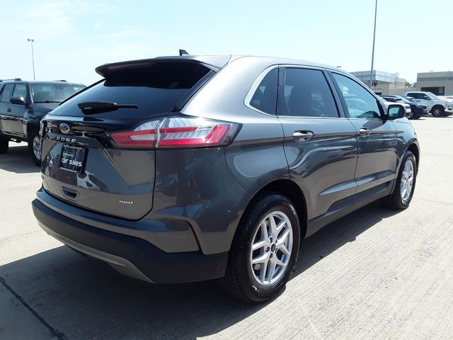 2023 Ford Edge 