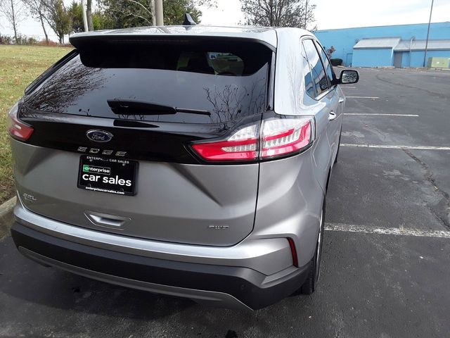 2023 Ford Edge 