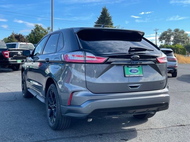 2023 Ford Edge SE