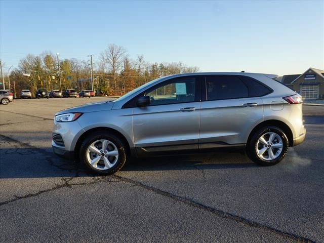 2023 Ford Edge SE