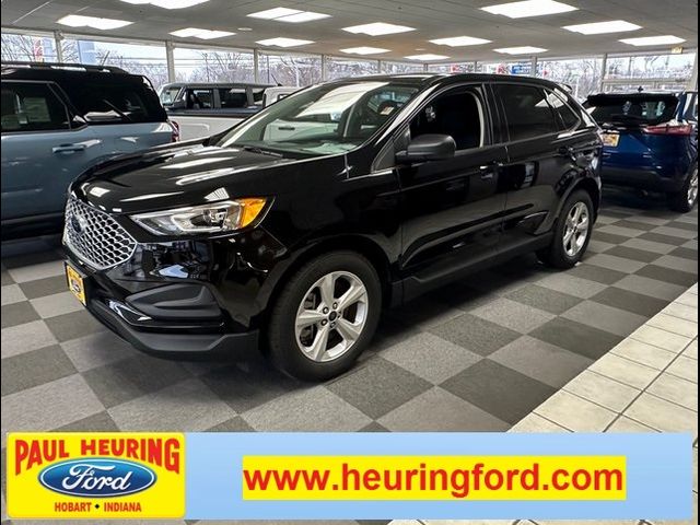 2023 Ford Edge SE