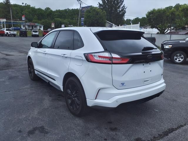 2023 Ford Edge SE