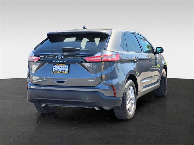 2023 Ford Edge SE