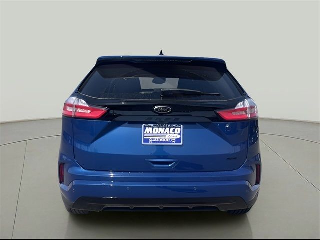 2023 Ford Edge SE