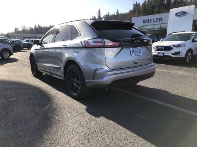 2023 Ford Edge SE