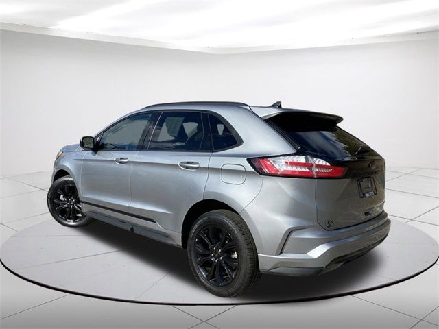 2023 Ford Edge SE