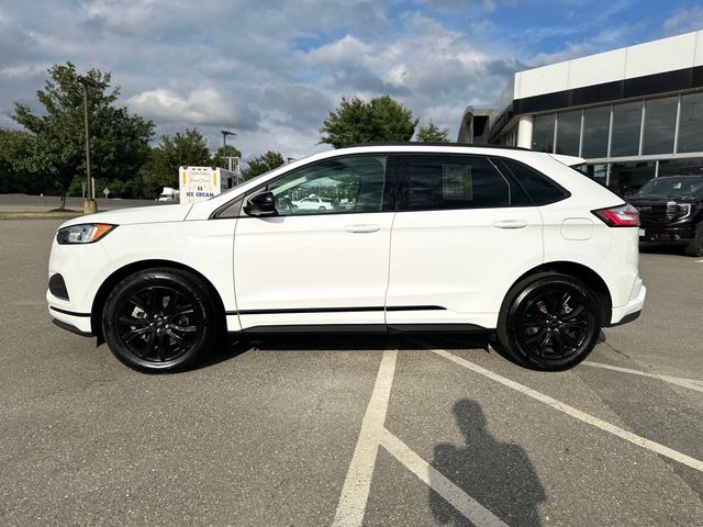 2023 Ford Edge SE