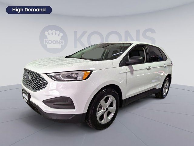 2023 Ford Edge SE