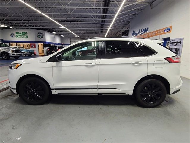 2023 Ford Edge SE