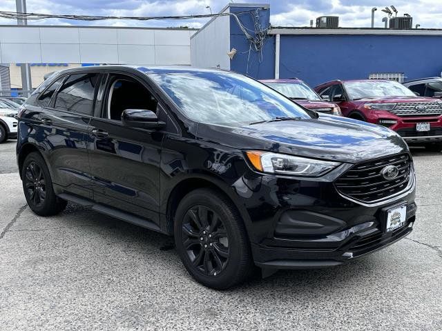 2023 Ford Edge SE