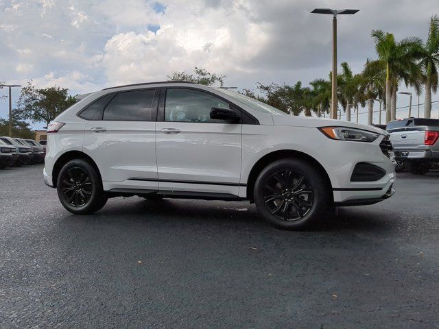 2023 Ford Edge SE