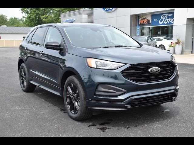 2023 Ford Edge SE