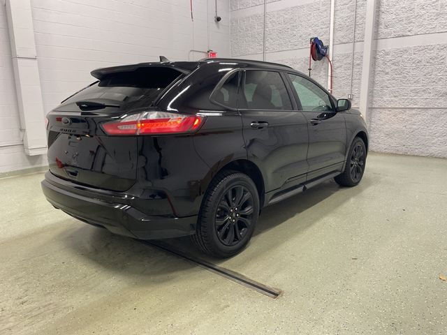 2023 Ford Edge SE