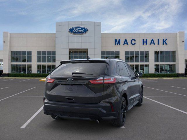 2023 Ford Edge SE