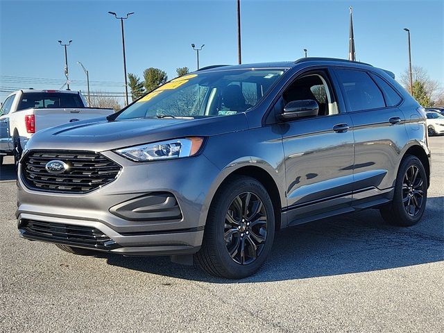 2023 Ford Edge SE