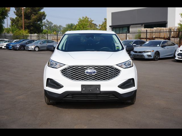 2023 Ford Edge SE