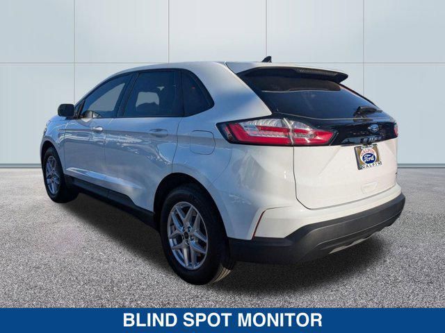 2023 Ford Edge SE