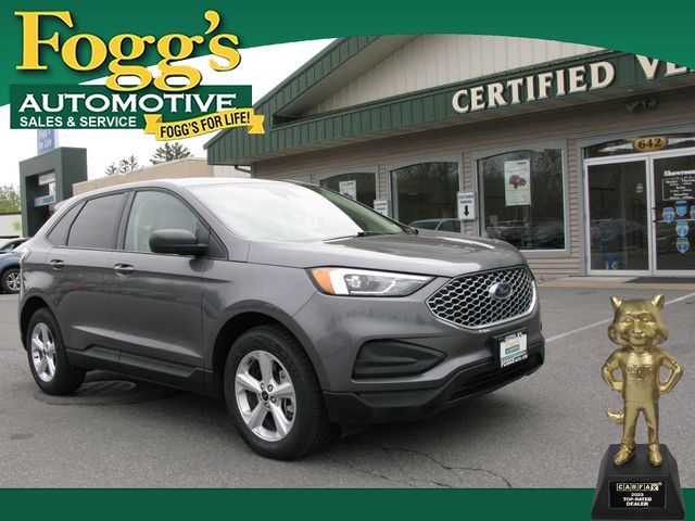 2023 Ford Edge SE