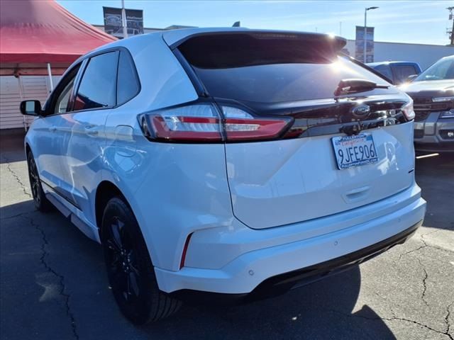 2023 Ford Edge SE