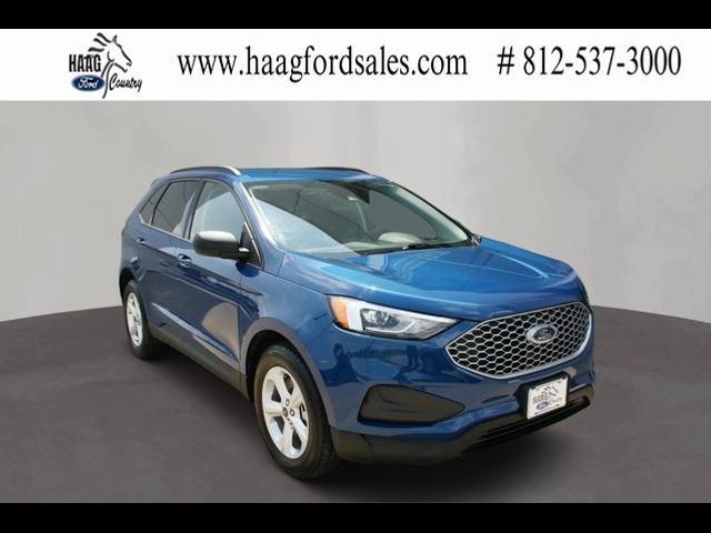 2023 Ford Edge SE