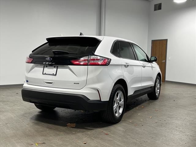 2023 Ford Edge SE