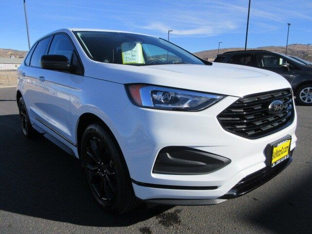 2023 Ford Edge SE