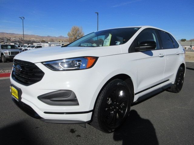 2023 Ford Edge SE