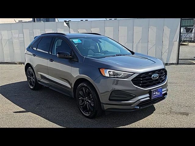 2023 Ford Edge SE