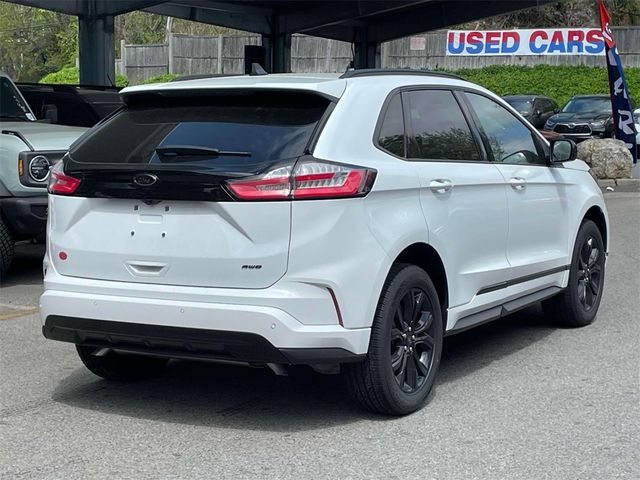 2023 Ford Edge SE