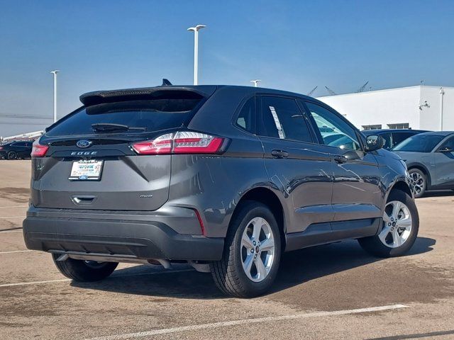 2023 Ford Edge SE