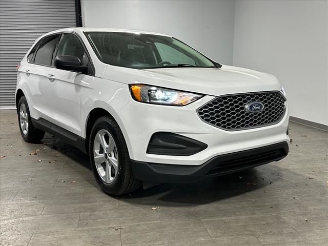 2023 Ford Edge SE