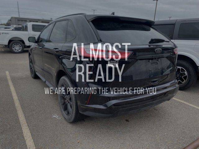 2023 Ford Edge SE