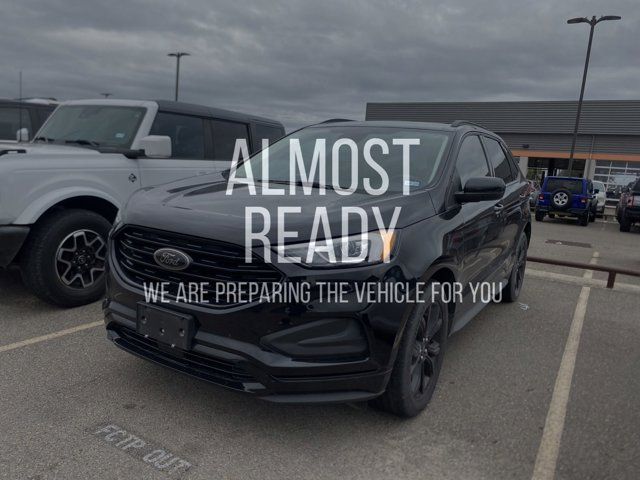 2023 Ford Edge SE