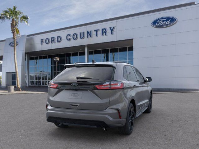 2023 Ford Edge SE