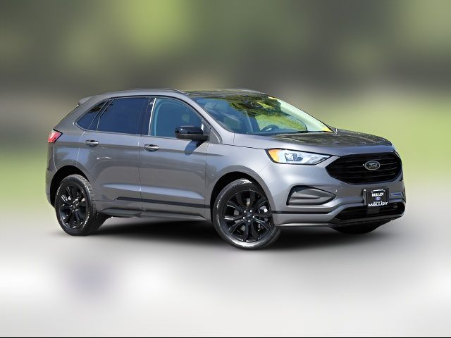 2023 Ford Edge SE