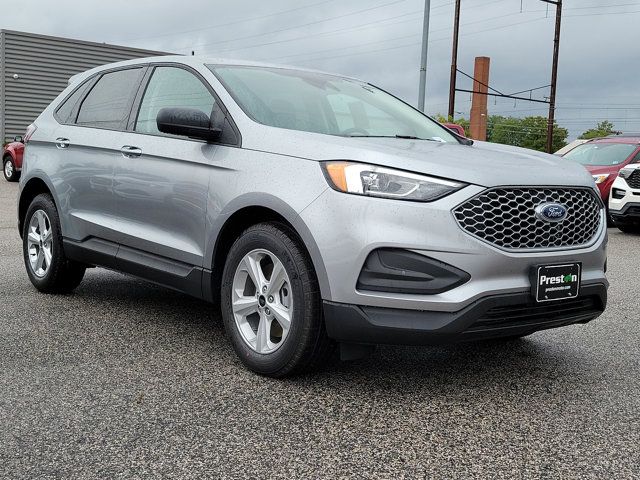 2023 Ford Edge SE