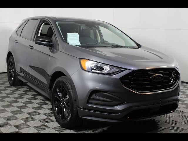 2023 Ford Edge SE