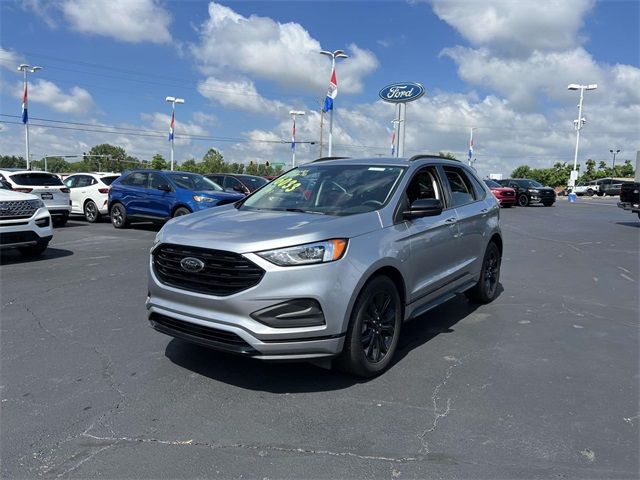 2023 Ford Edge SE