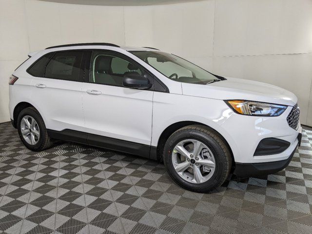 2023 Ford Edge SE