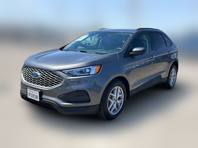 2023 Ford Edge SE