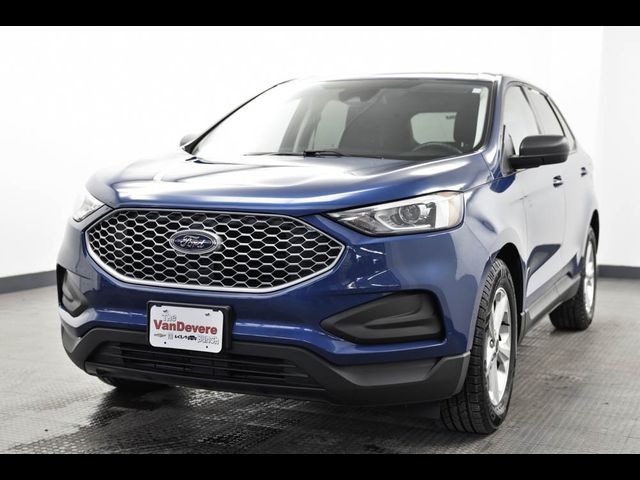 2023 Ford Edge SE