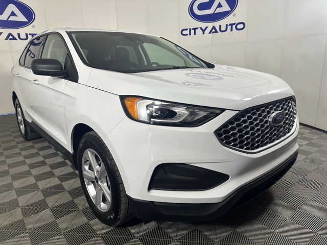 2023 Ford Edge SE