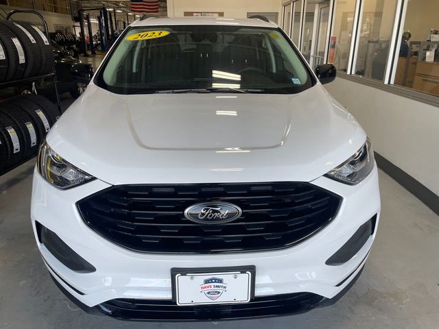 2023 Ford Edge SE