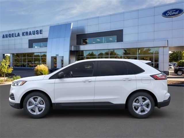 2023 Ford Edge SE