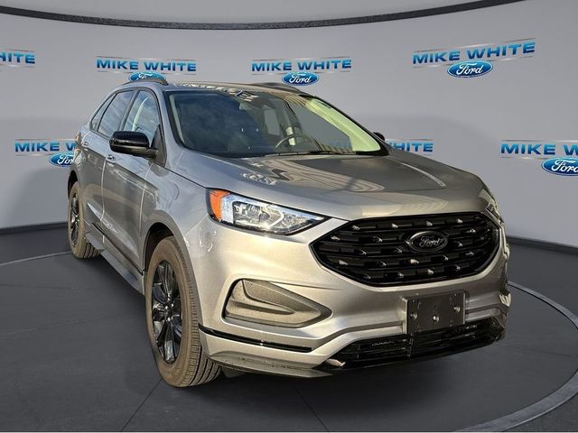 2023 Ford Edge SE