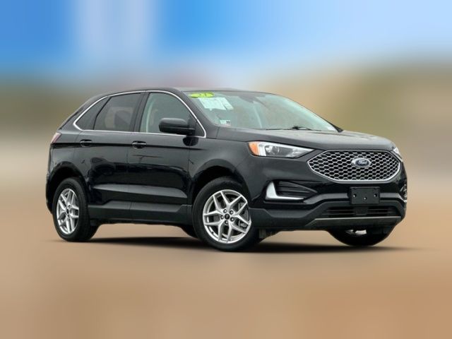 2023 Ford Edge 